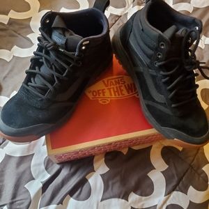 SOLD Ultra Range Hi DI vans